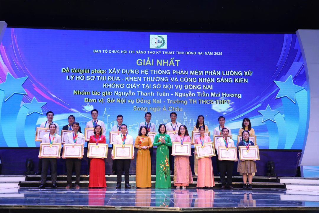 Giảng viên và sinh viên Khoa Cơ điện – Điện tử xuất sắc đạt Giải Nhất và Giải Ba Hội thi Sáng tạo Kỹ thuật tỉnh Đồng Nai năm 2025