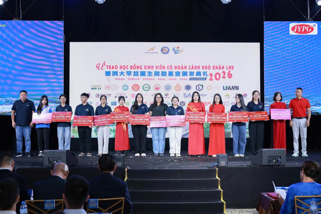 Có những ước mơ được viết tiếp từ một suất học bổng