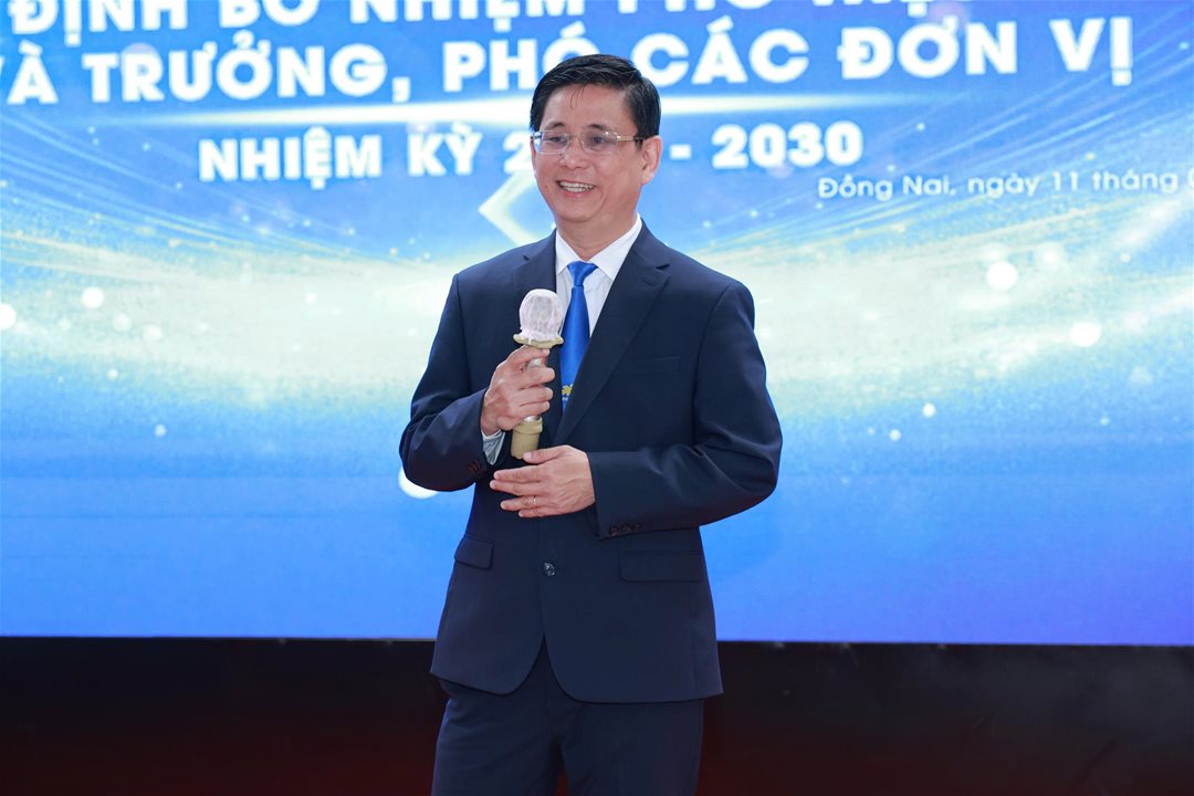 Kiện toàn đội ngũ Lãnh đạo - LHU tăng tốc bước vào nhiệm kỳ phát triển 2025 - 2030